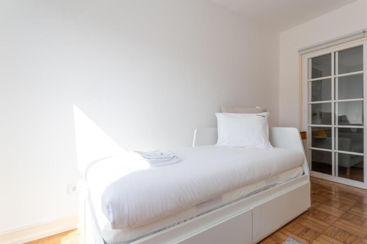 Flh Downtown Central Flat With Balcony Lisboa Eksteriør bilde